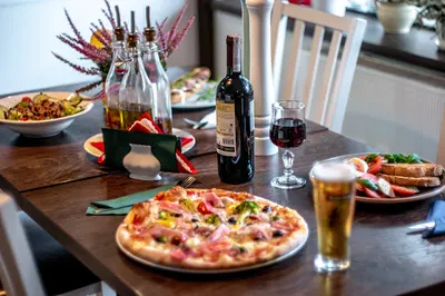 vino rosso pizzeria